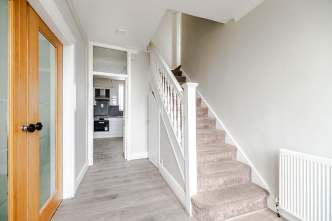 5 bed Semi-Detached for sale Image 10
