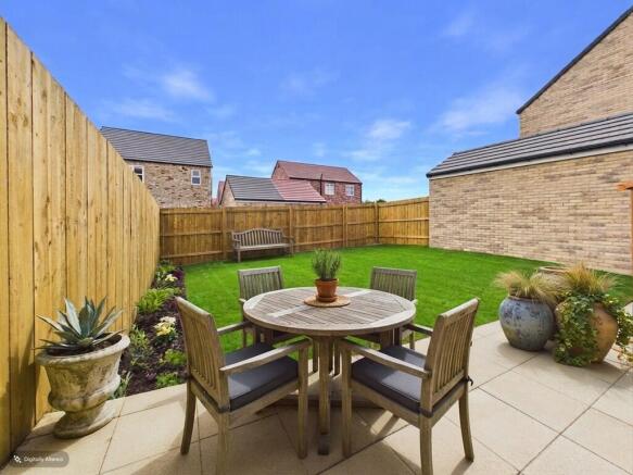 3 bed Semi-Detached for sale Image 11