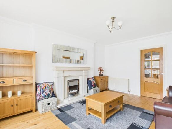 CAM05526G0-PR0042...