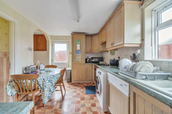  Breakfast Room