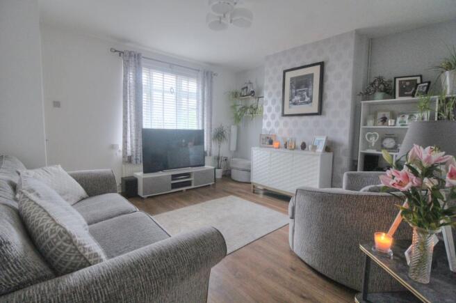 Living room 2
