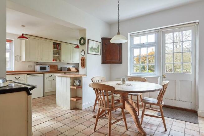 143_Huntingdon_Road_020424 4.jpg
