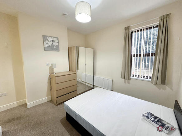 5 bed House of Multiple Occupation for sale Image 9