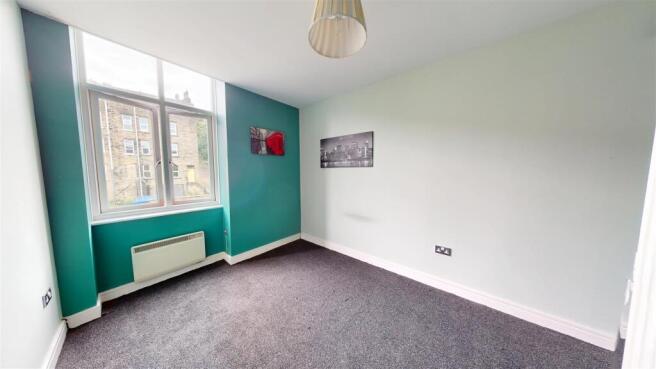 2 bed Apartment for sale Image 6