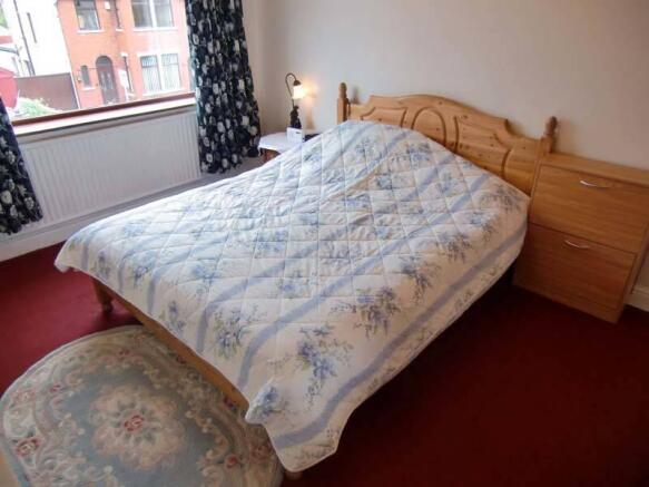 bedroom 1 b