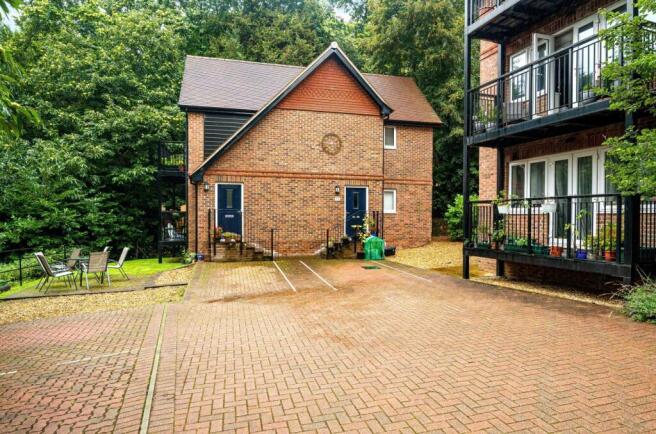 1354035-2-68cab74...