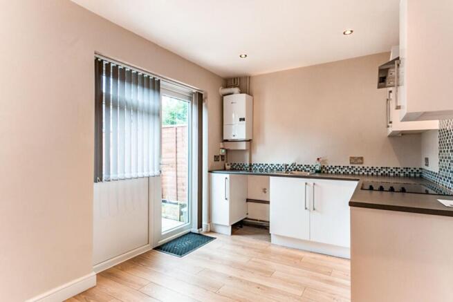 Kitchen (2)