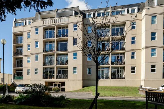 one-bed-flat-lansdown-cheltenham3.jpg