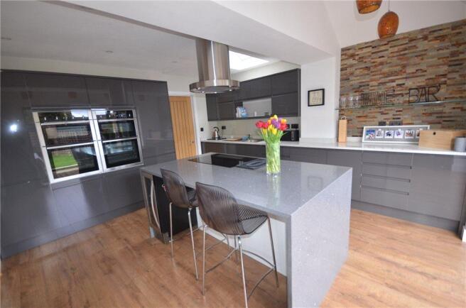 Kitchen 1b