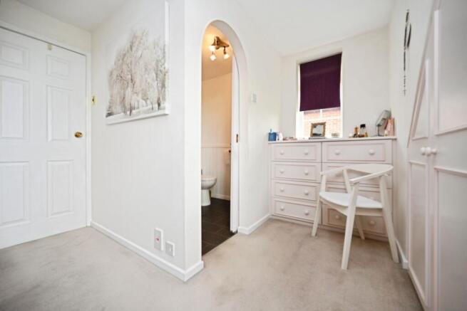 3 bed Detached for sale Image 11
