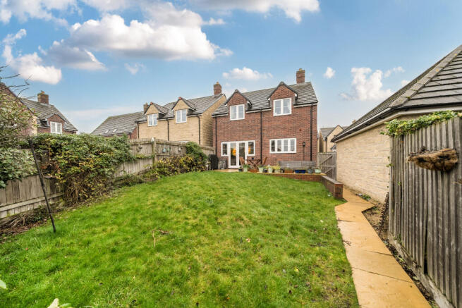 Coffin Close, Highworth, Swindon, SN6 photo 4