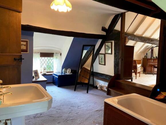 Ensuite