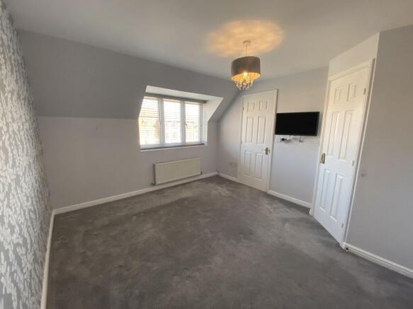 Bedroom 2 (3)
