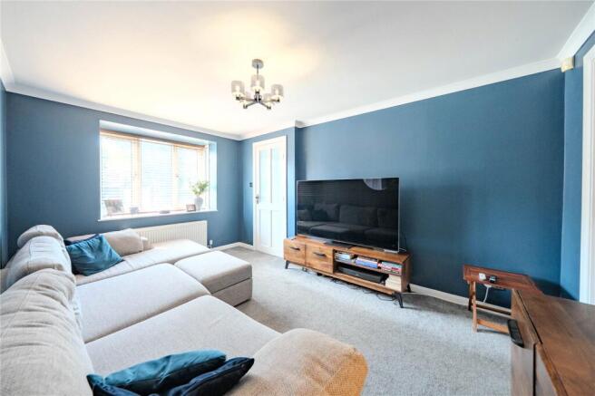 2 bed Semi-Detached for sale Image 11