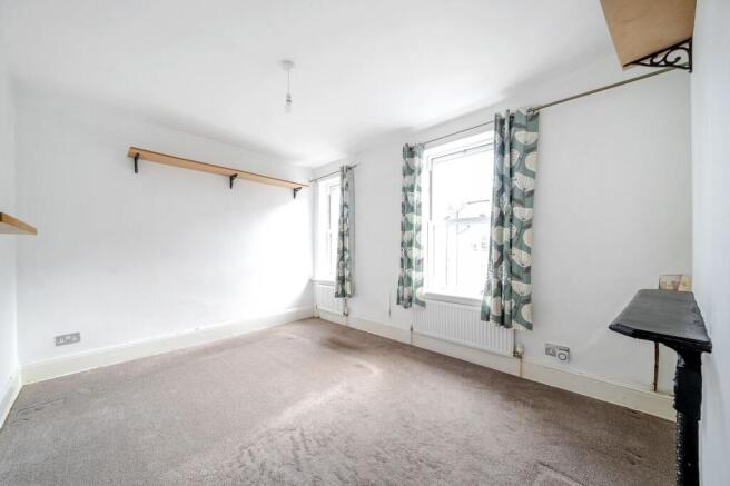 3 bed Terraced for sale Image 8