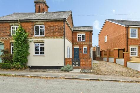 Great North Road, Welwyn Garden City