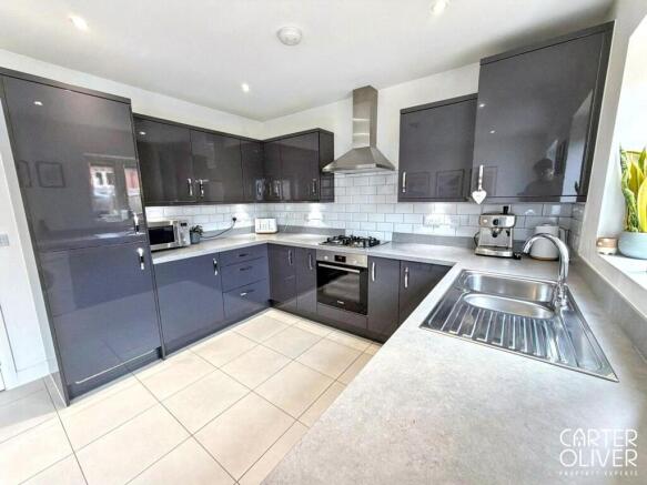 Kitchen / Diner