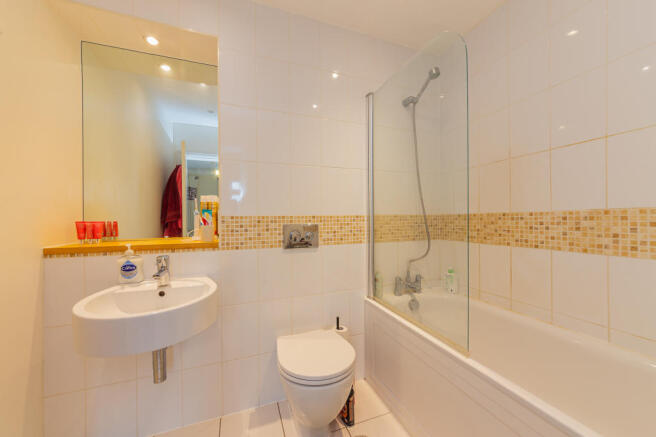 Bathroom-(3)