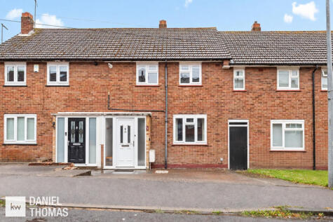 DANIEL THOMAS | Amesbury, Waltham Abbey, EN9 3LQ