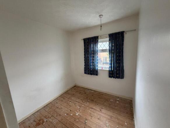 3 bed House for sale Image 8