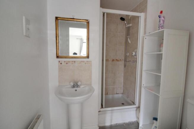 Bed 1 Ensuite