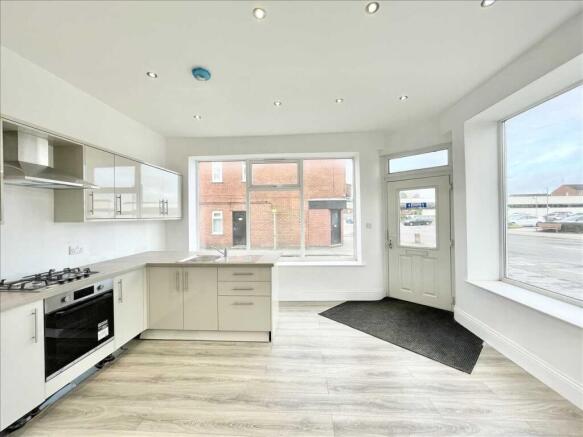 Lounge/kitchen