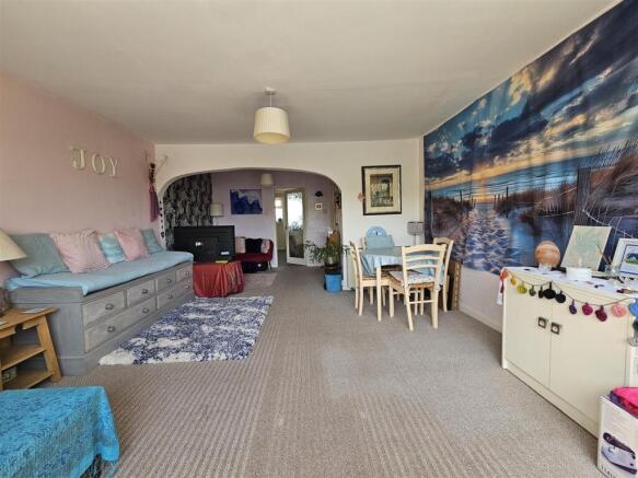 1 bed Flat for sale Image 5