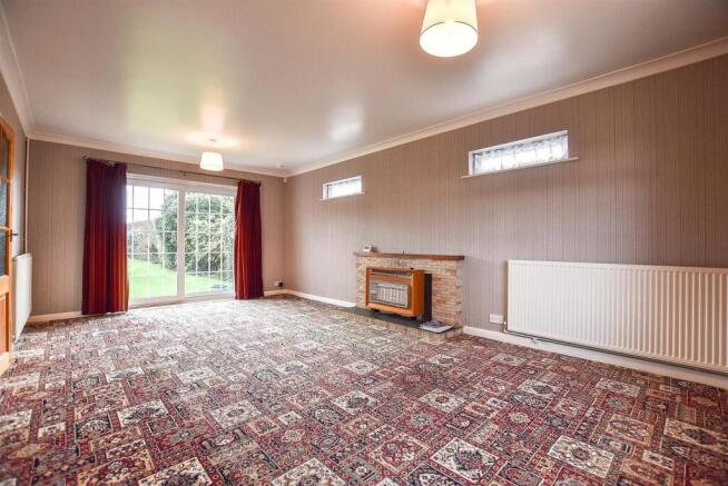 Living - Dining Room..jpg