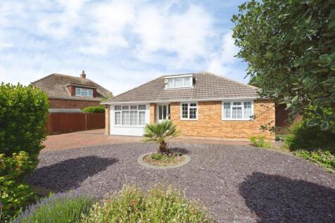 St. Thomas Avenue, Hayling Island, Hampshire, PO11
