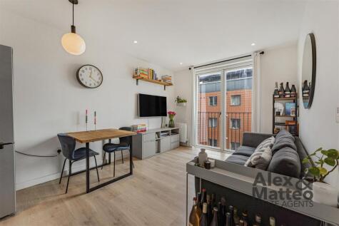 Varcoe Road, Bermondsey, SE16