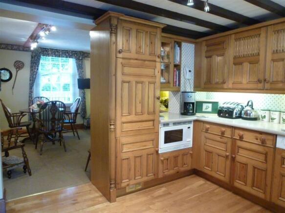 BREAKFAST KITCHEN