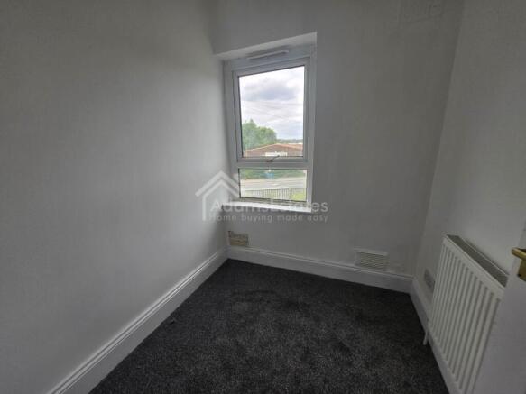 3 bed Terraced for sale Image 7