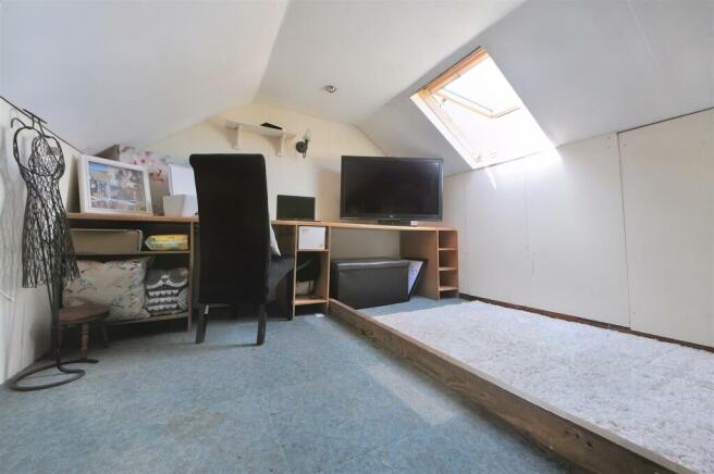 Attic Room.JPG