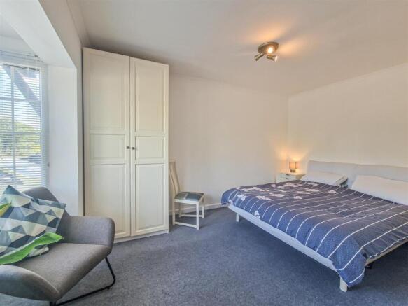 double bedroom