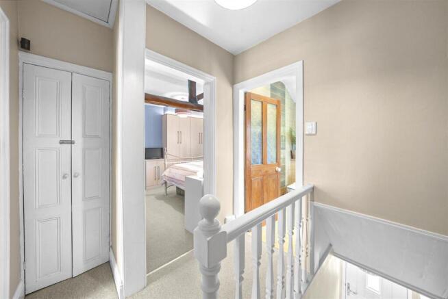 2 bed Semi-Detached for sale Image 12