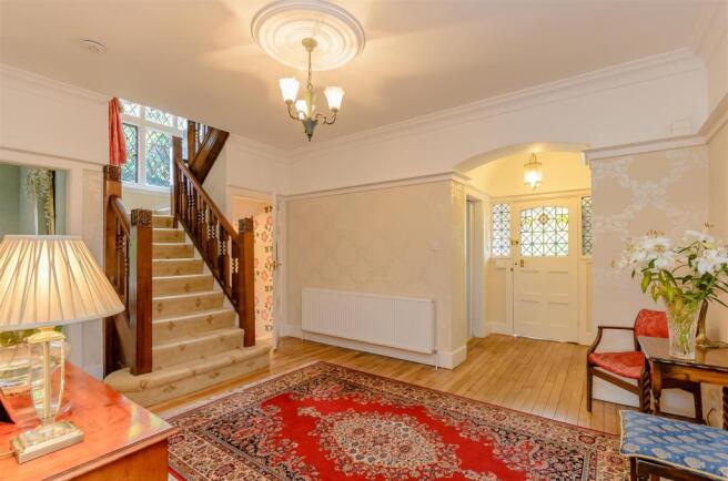 8345664-interior23.jpg