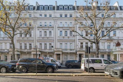 Queens Gate,
South Kensington, SW7