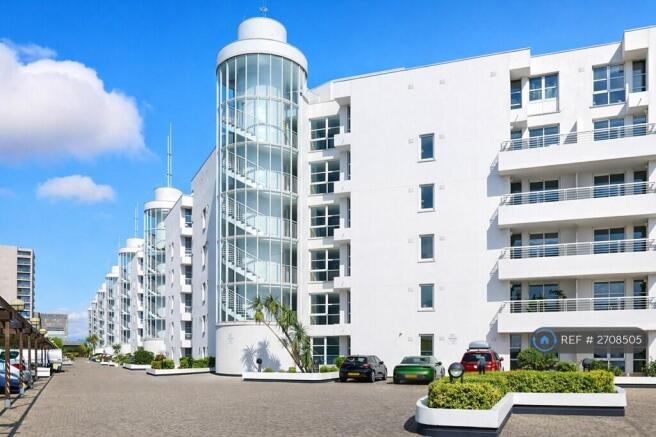 Development Entrance & Building Exterior