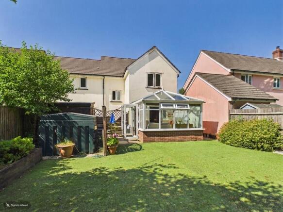 EWEMOVE TIVERTON - WOODLAND CLOSE