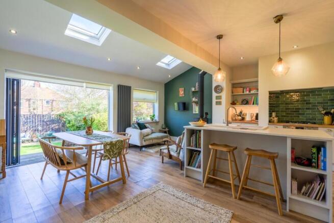 Kitchen / Dining Room