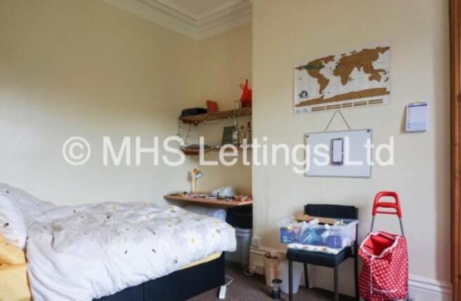 7 bed Terraced to rent Image 9