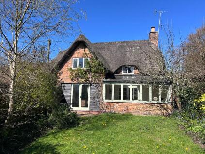 Farm Lane, Great Bedwyn, Wiltshire, SN8 3LU.