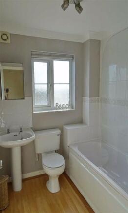 BATHROOM:
