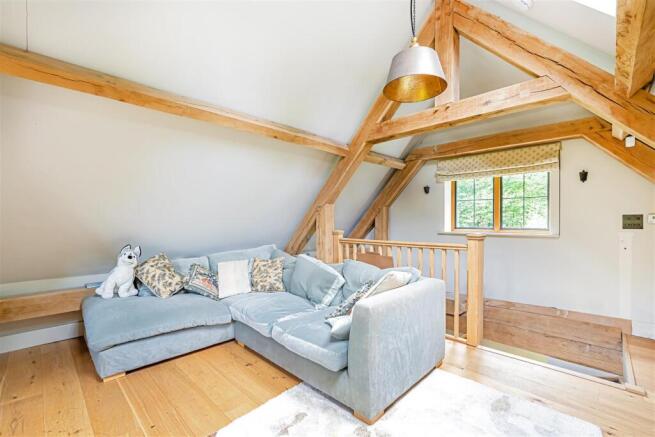 Roundless Cottage, High Button, GU8 6NR-110.jpg