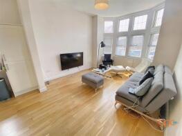Flat 1, The Air Balloon, Air Balloon Road, St George, Bristol BS5 8LB