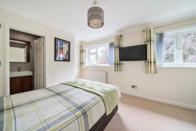 Bedroom.jpg