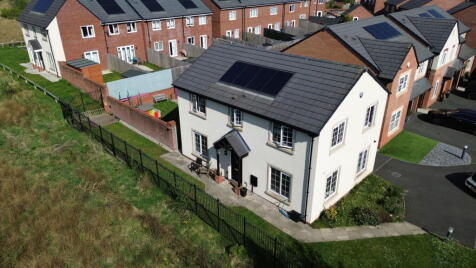 Crankwood Road, Leigh, WN7 4GA