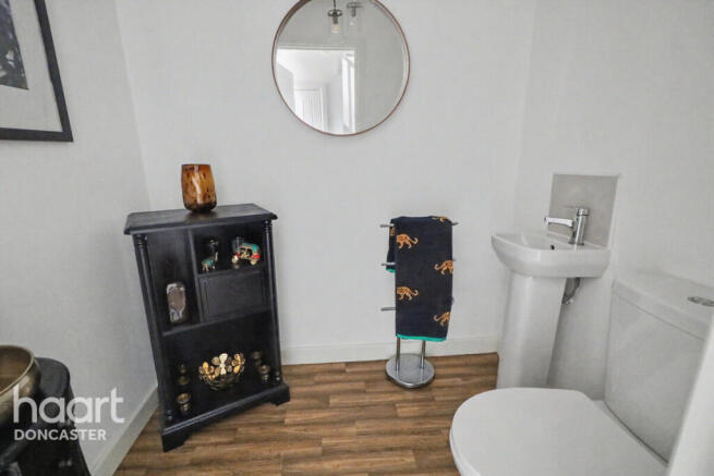 3 bed Detached for sale Image 5