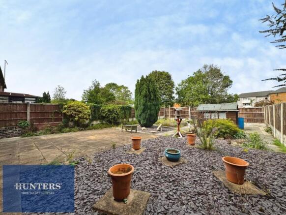 REAR GARDEN 02.jpeg