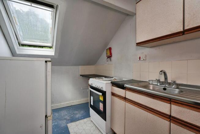 6 bed Terraced for sale Image 11